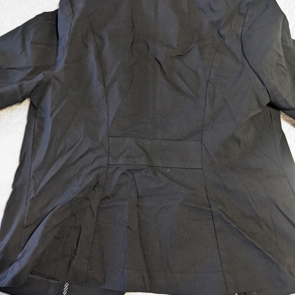 Studio by Torrid Black Ruched Sleeves Blazer | Size 00 - Picture 5 of 5
